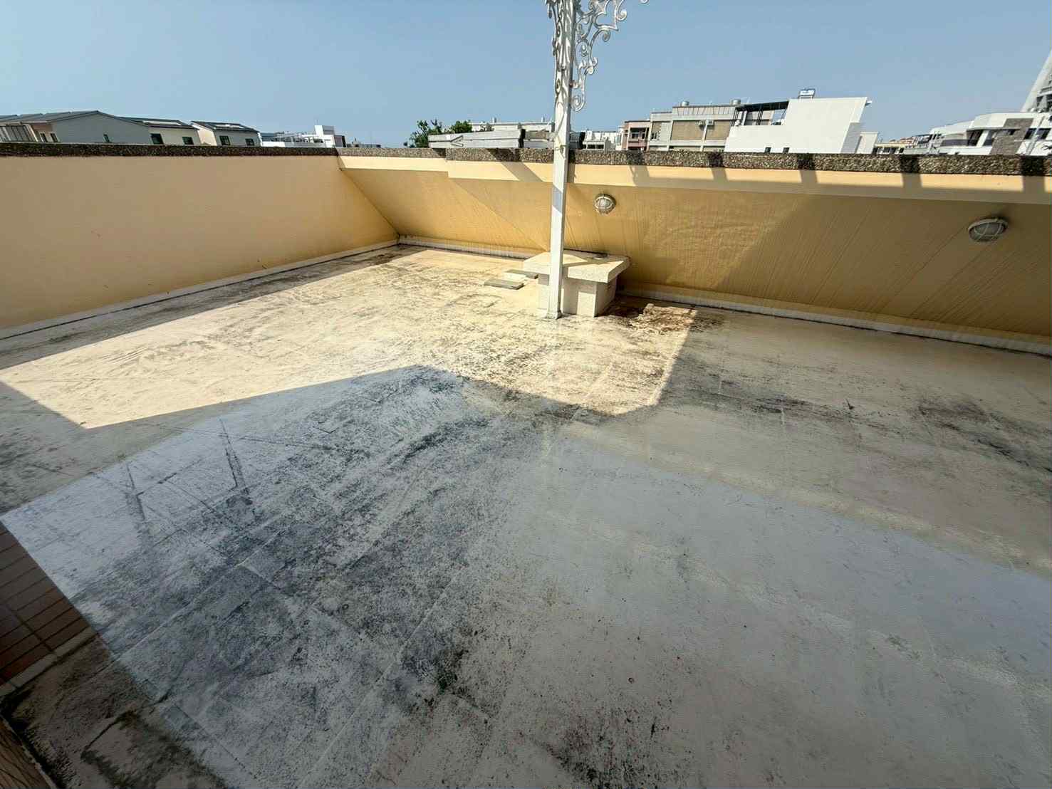 台南佳里屋頂PU防水面漆保養