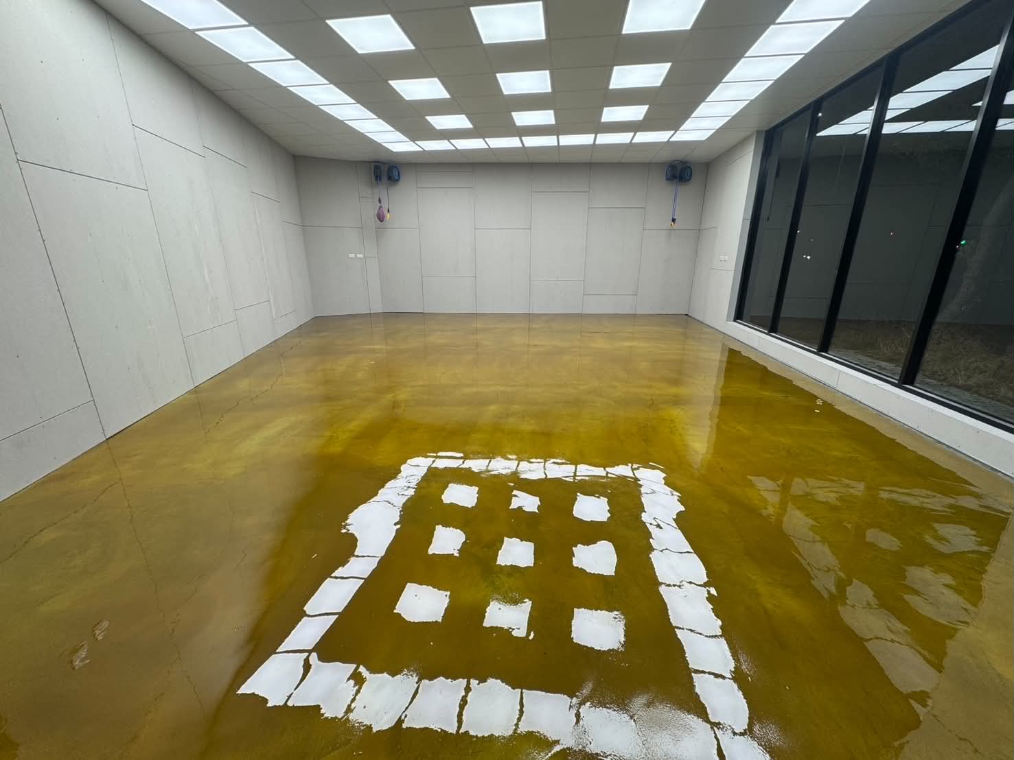 新竹車體包膜店止滑型EPOXY地坪